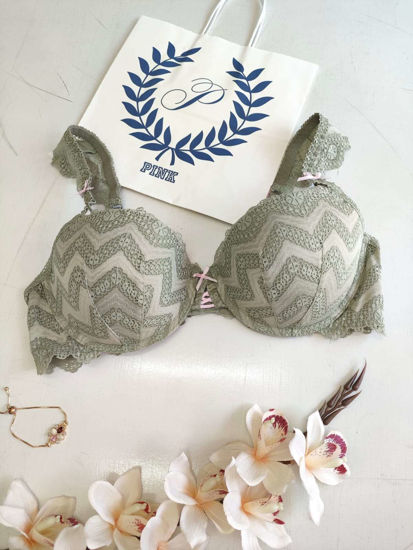 Imagen de PINK Bra  Push-Up Balconette.